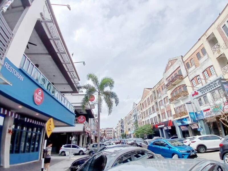 Bandar Indahpura - 4