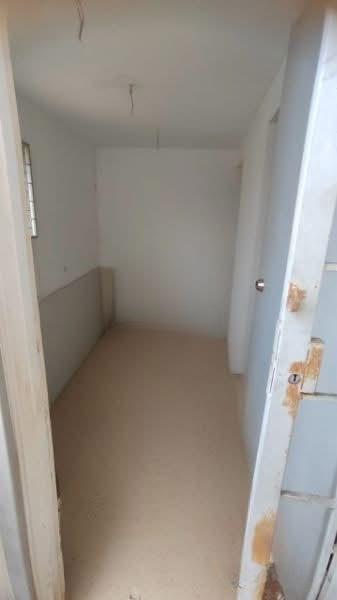 Pangsapuri Seroja - 1