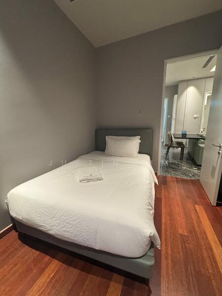 Royce Residence - 5