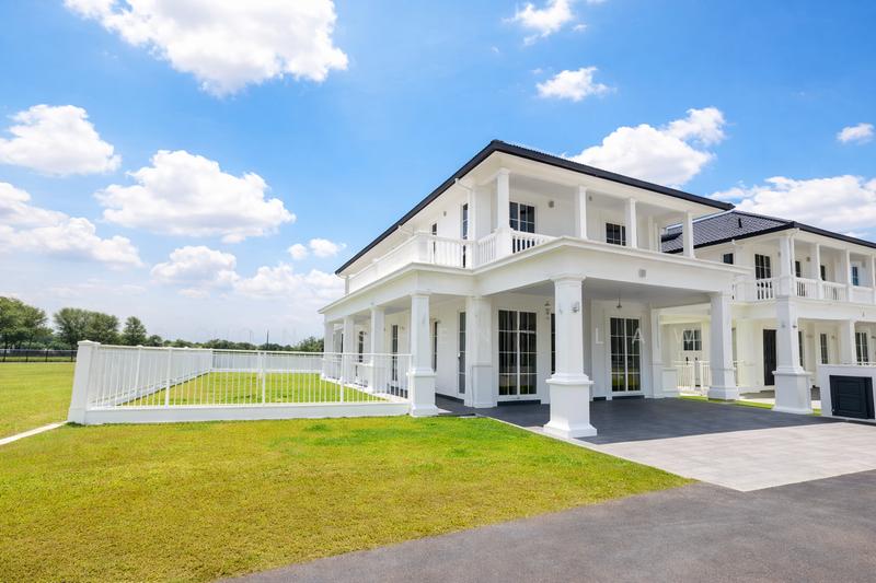 Eco Majestic Stoneridge Corner Bungalow - 1