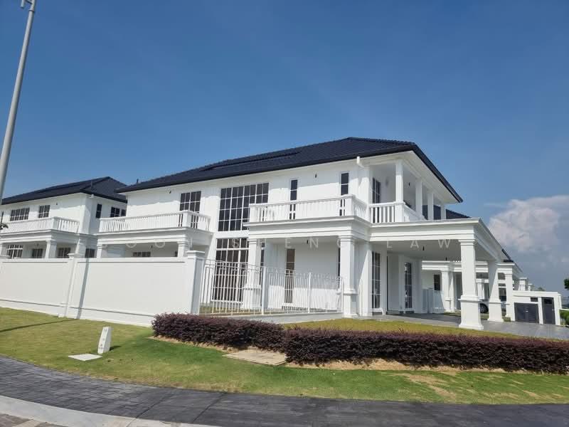 Eco Majestic Stoneridge Corner Bungalow - 3