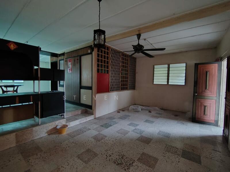 2 Storey Cluster House Half Wooden Bungalow Ayer Itam near market - 1