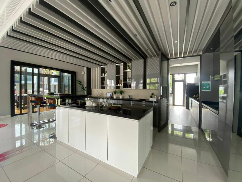 Emerald Residence Semi-D Type D - 4