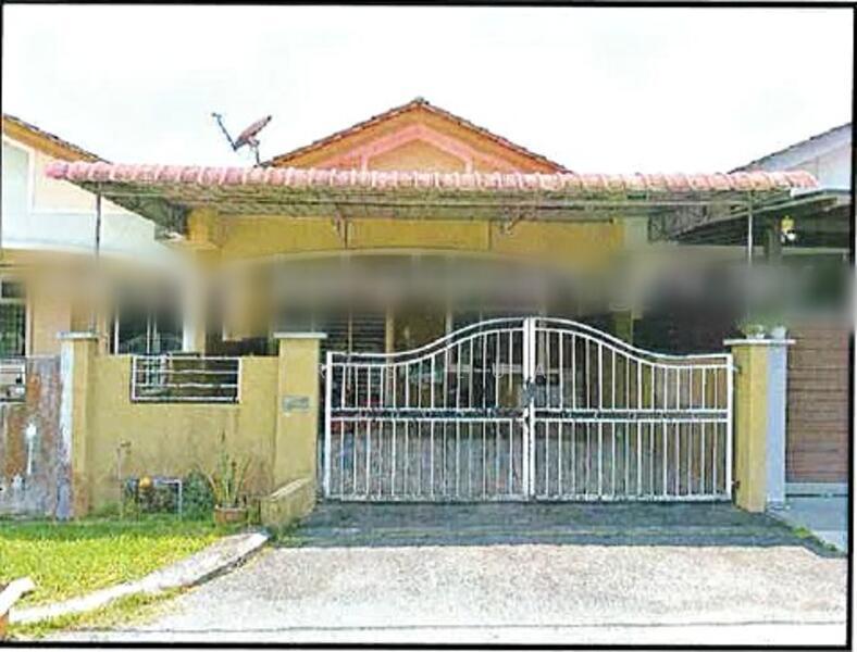 Jalan Saujana Bistari 9, Taman Saujana - 1