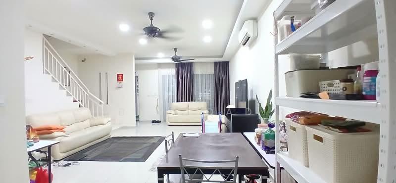 Laman Delfina @ Nilai Impian - 1