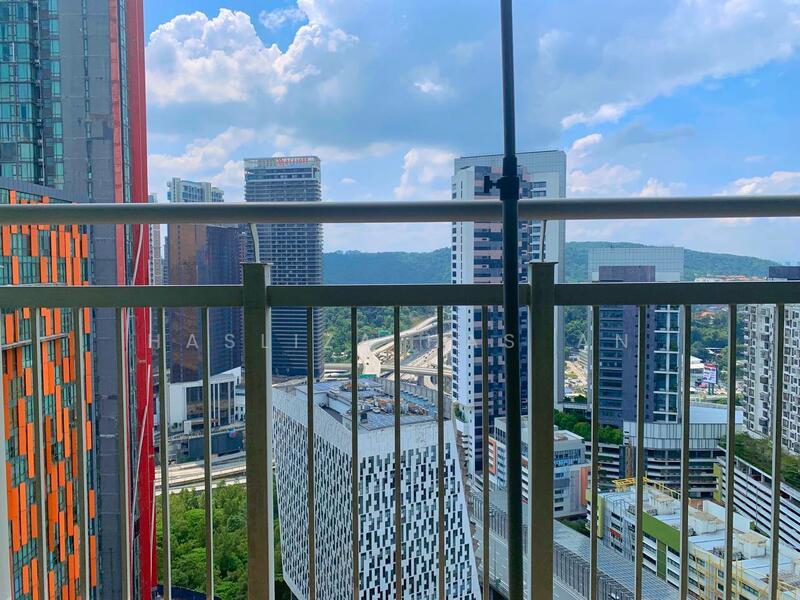 Metropolitan Square - 1