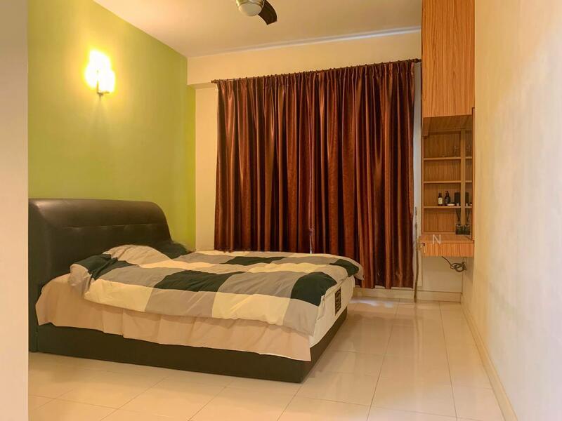 Metropolitan Square - 5