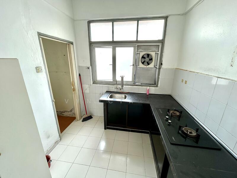 Pangsapuri Mawar Raja Uda - 3