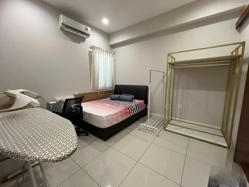 DUMALIS Residence @ 16 Sierra - 2