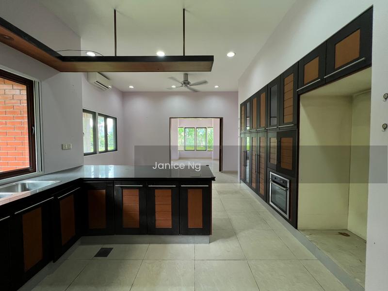 Bungalow at SierraMas - 3