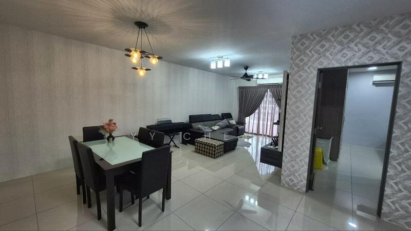 Manhattan Condominium - 4