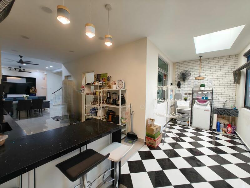 Imperial Jade Residenz - 3