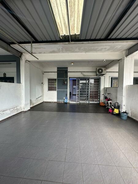 Taman Larkin - 2