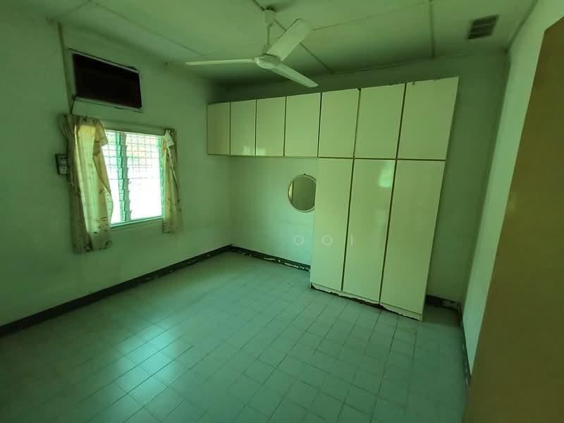 2 storey Bungalow , Tanjung Bungah - 3