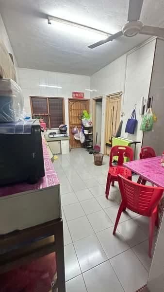 2 Storey House Taman Bukit Serdang - 3