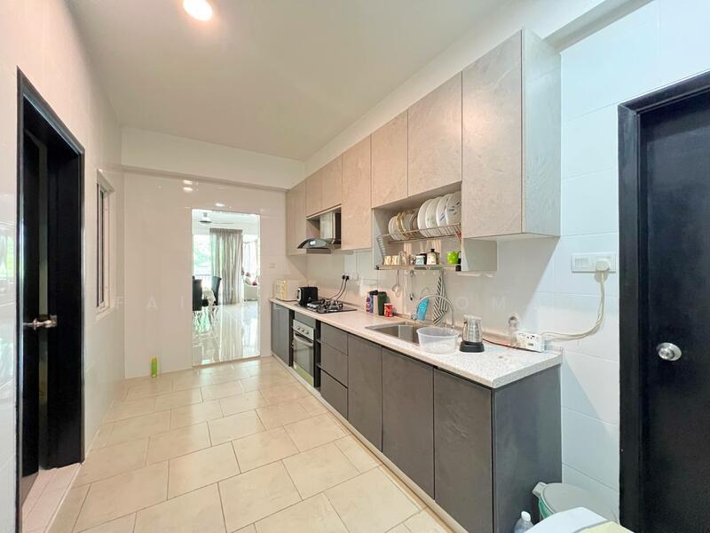 Armanee Terrace II - 5