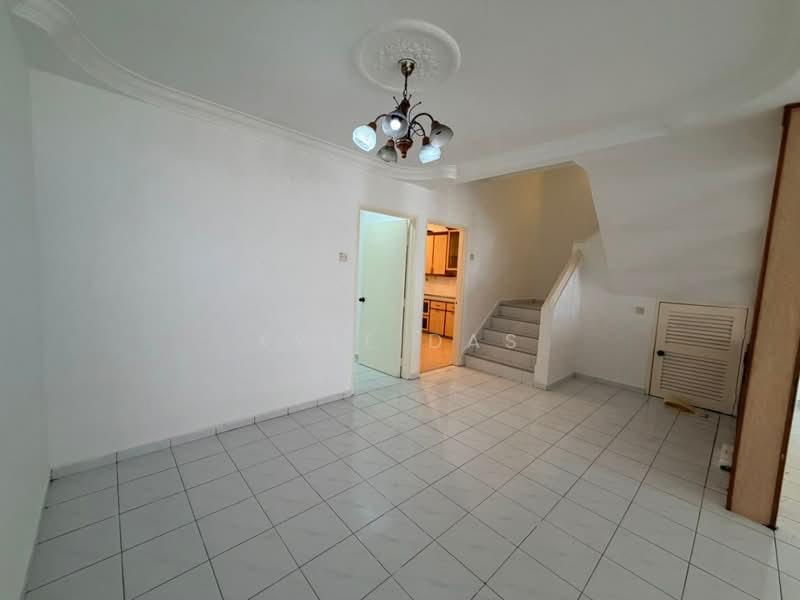 Taman Desa Cemerlang Jalan Saga - 5