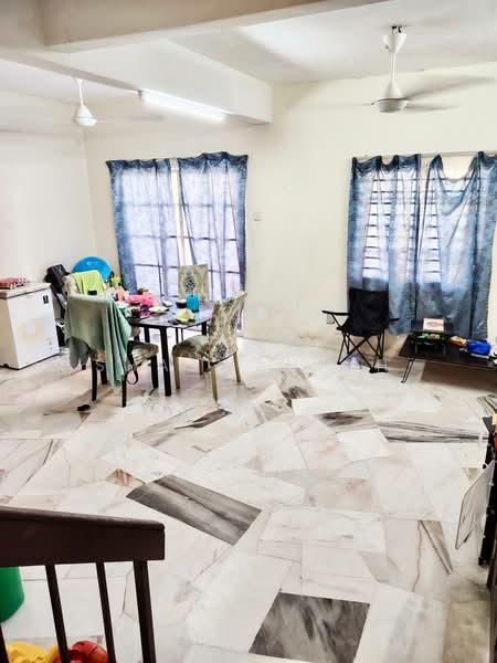 End Lot Double Storey Terrace Lorong Cakera Purnama Seksyen 12 Puncak Alam - 3