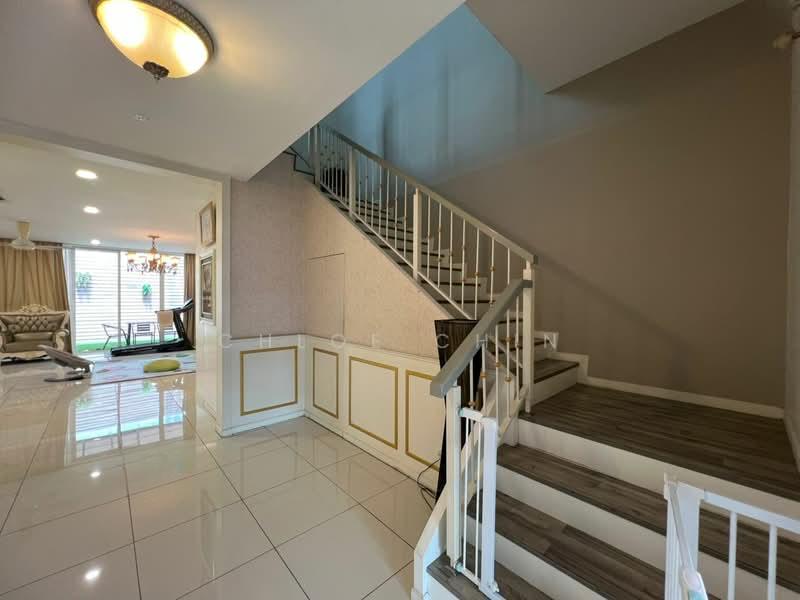 Kiara 2 @ Austin Heights 2 - 5