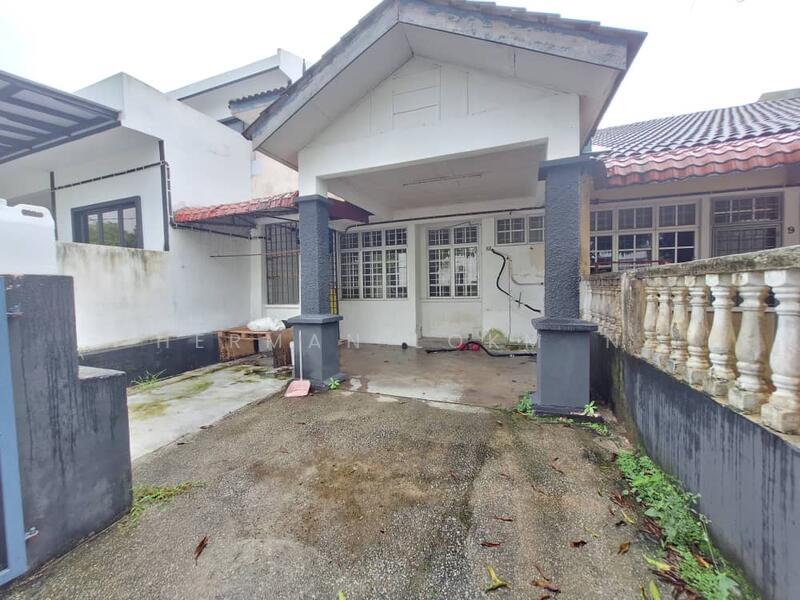 DEKAT UiTM SEKOLAH Teres Setingkat Puncak Alam - 1