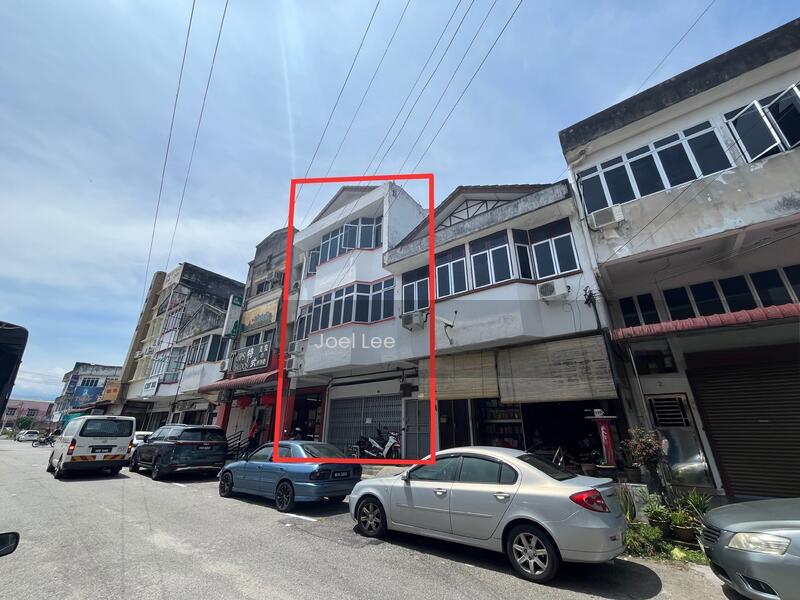 Bidor Town | 3-Storey Shop For Sale (Freehold) - 1