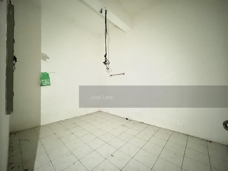 Bidor Town | 3-Storey Shop For Sale (Freehold) - 3