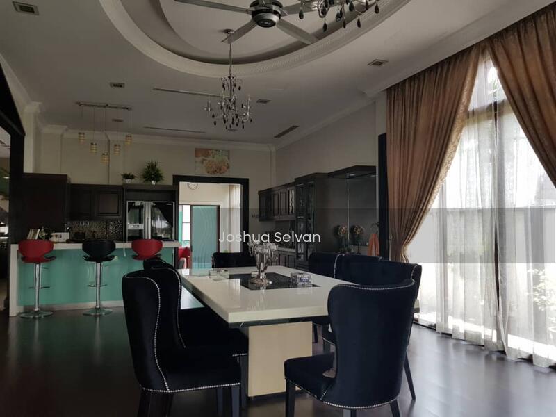 Beautiful Modern/Traditional Bungalow on guarded street at Bangsar - 2