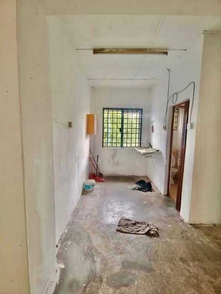Flat Bukit Indah - 2