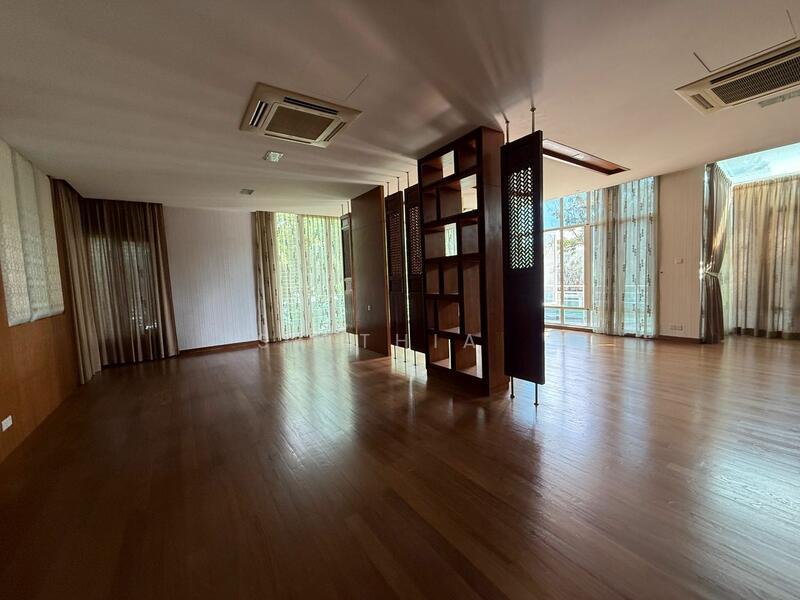 Bungalow at Kota Kemuning - 5