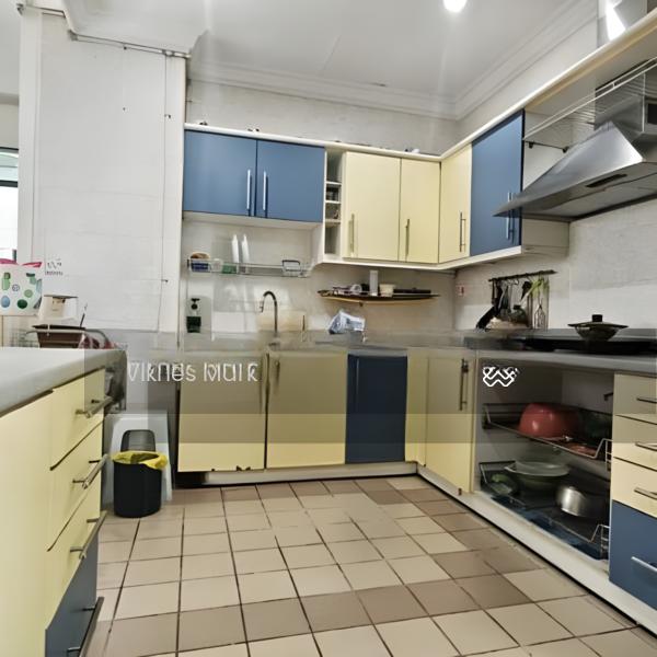 Sri Golden Bay Condominium - 4