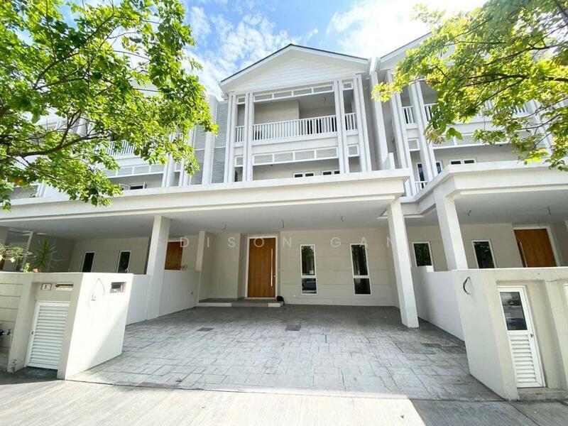 Serene Mont Kiara - 1