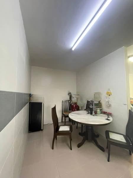 Taman Ungku Tun Aminah - 3