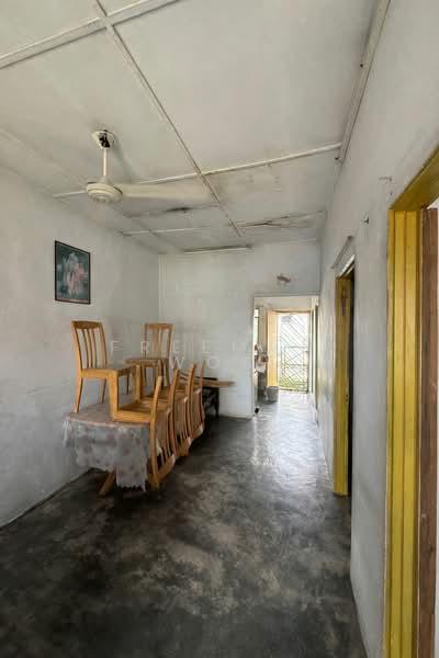 Bandar Kinrara Seksyen 1 - 2