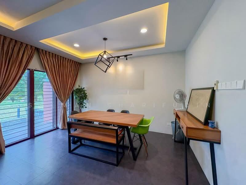 RENOVATED Double Storey Superlink Presint 14 Putrajaya - 4