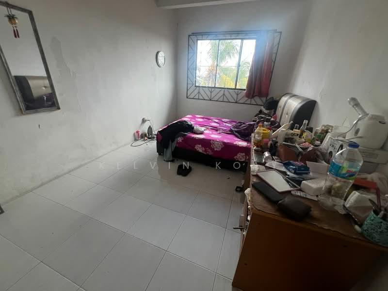 Taman Johor Jaya - 2