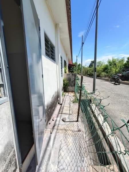 Tronoh Single Storey Terraced House For Sale Perak - 2