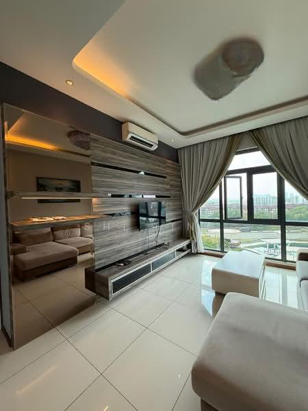 Crescent Bay Suites (Teluk Bayu) - 2