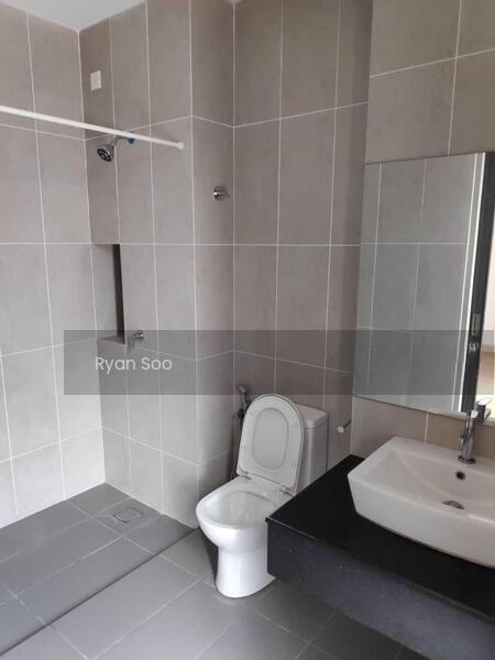 City of Elmina : Elmina Valley 2 - 2