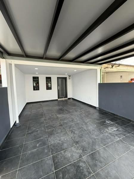 Double storey house for sale at johor jaya - 2