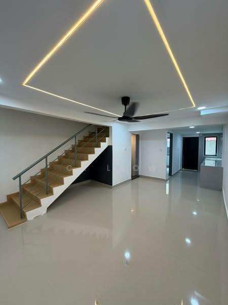 Double storey house for sale at johor jaya - 4