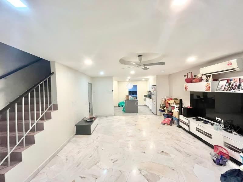 Amethyst 2, Kota Emerald - 1