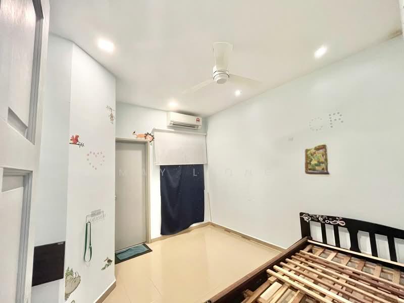 Amethyst 2, Kota Emerald - 2