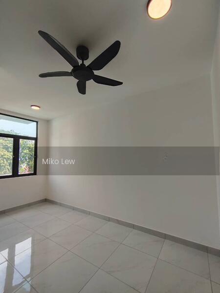 RESIDENSI TTDI 16 - 5