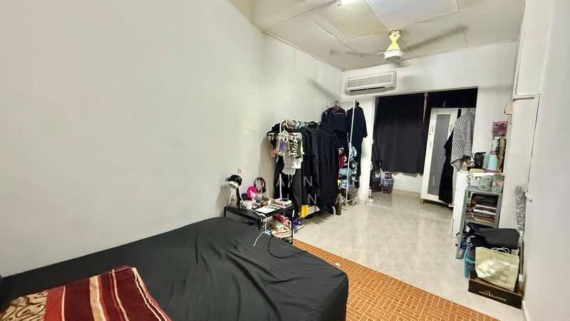 Bandar Tun Hussein Onn - 5