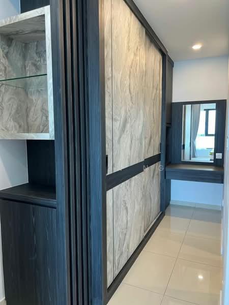 Waterside Residence - 2