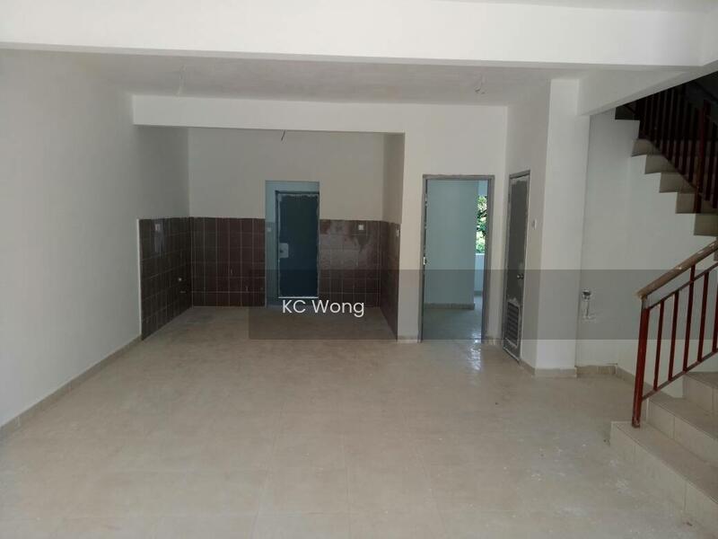 Pelangi Heights, Taman Kayangan, Mantin - 1