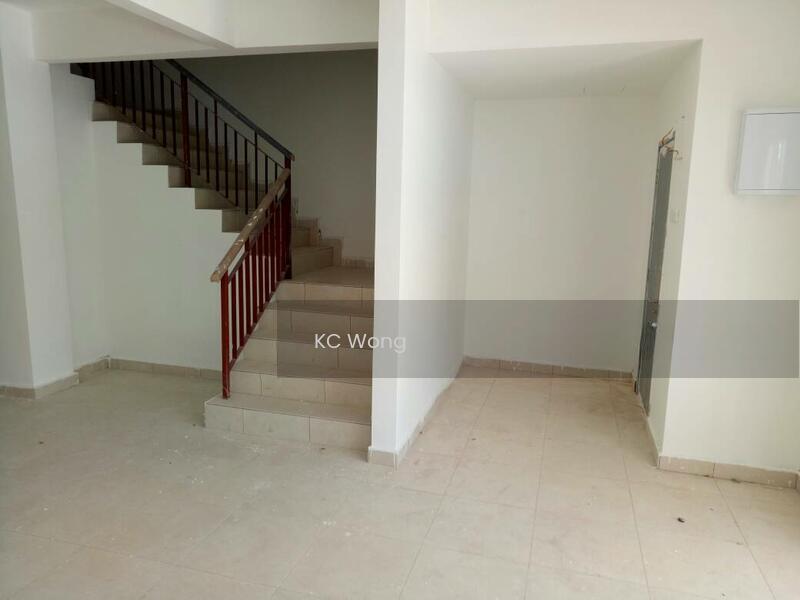 Pelangi Heights, Taman Kayangan, Mantin - 2