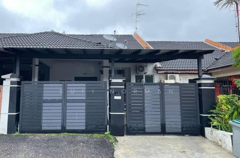 Taman Puteri Wangsa - 1