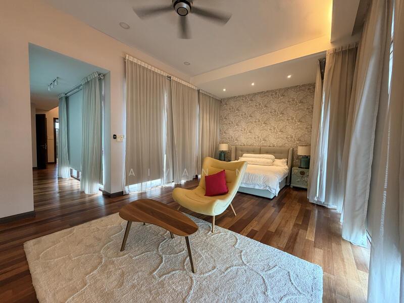 Kiara Hills - 5