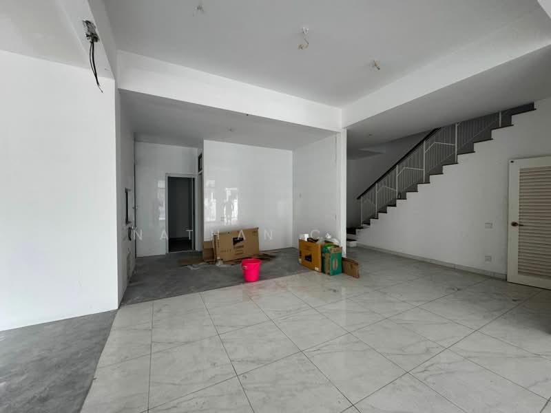 Setia Tropika Setia Tropika Setias Tropikas - 1